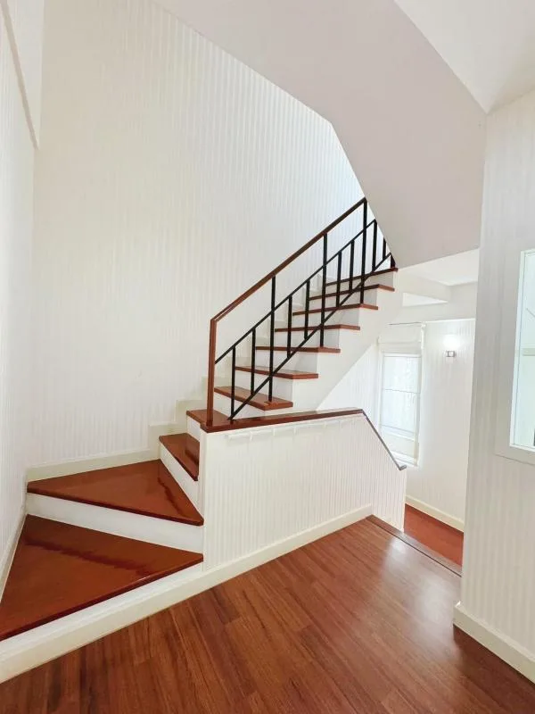 Townhome — photo 8