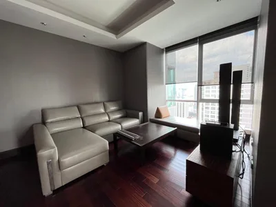 Sky Villas Sathorn