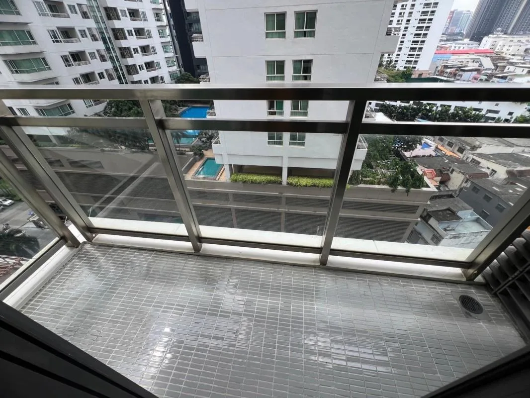 Bright Sukhumvit 24 — photo 20