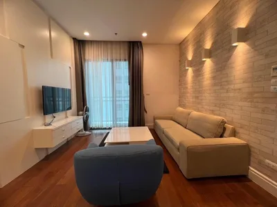 Bright Sukhumvit 24