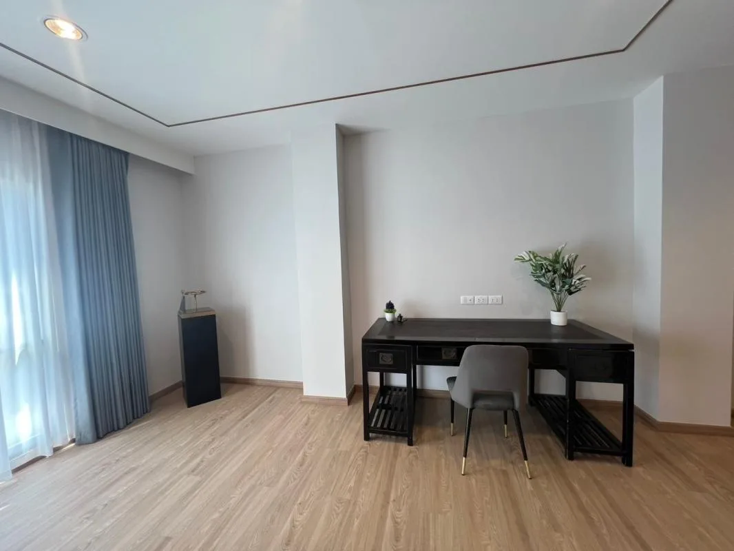 Sathorn 111 — photo 14