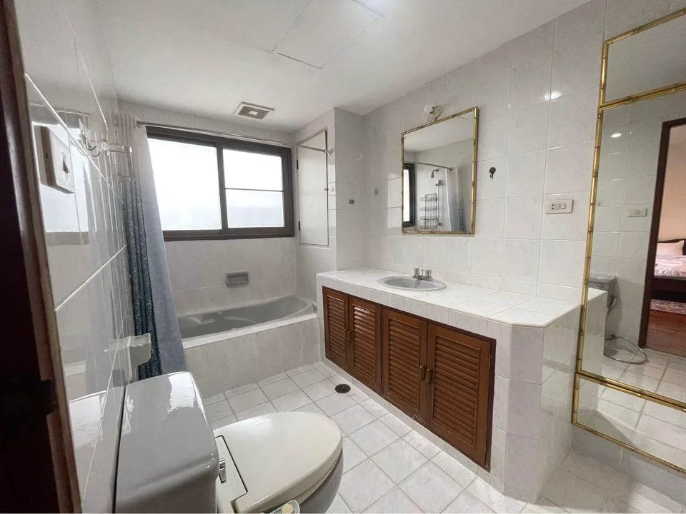 P.r. Home 2 Thonglor Soi 8 — photo 16