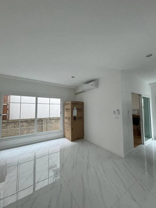 Grandio Sathorn — photo 17