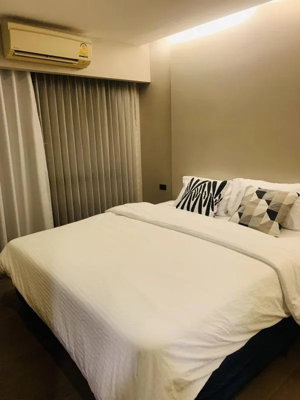 Tidy Thonglor — photo 6