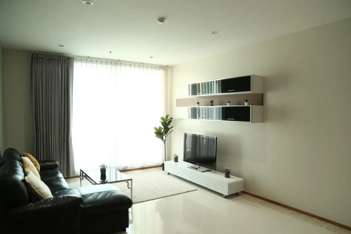 The Empire Place — photo 2