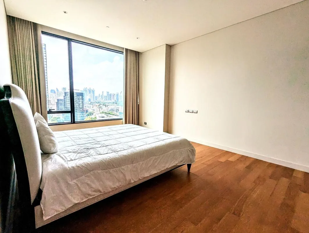 Sindhorn Residence — photo 5