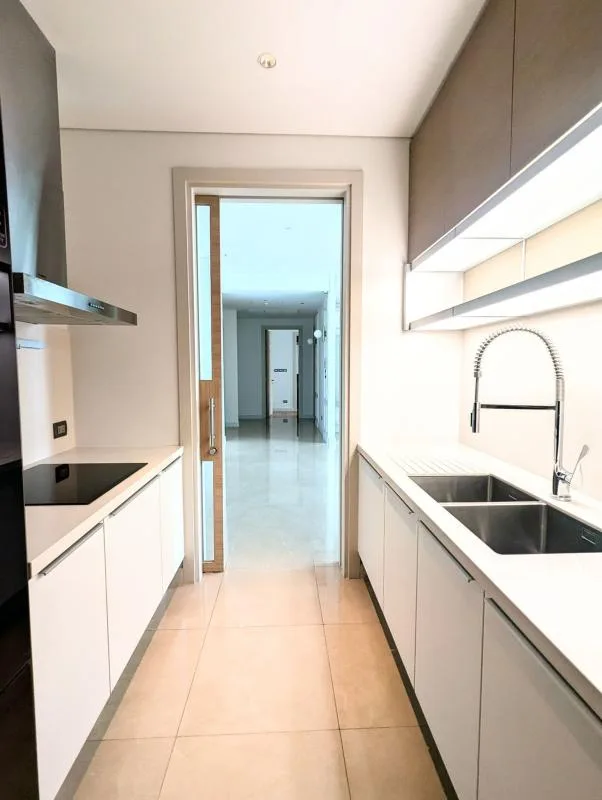 Sindhorn Residence — photo 4