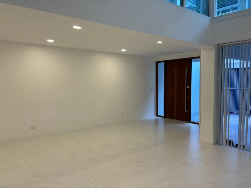 Office 43/6 Soi Suk 11 — photo 2