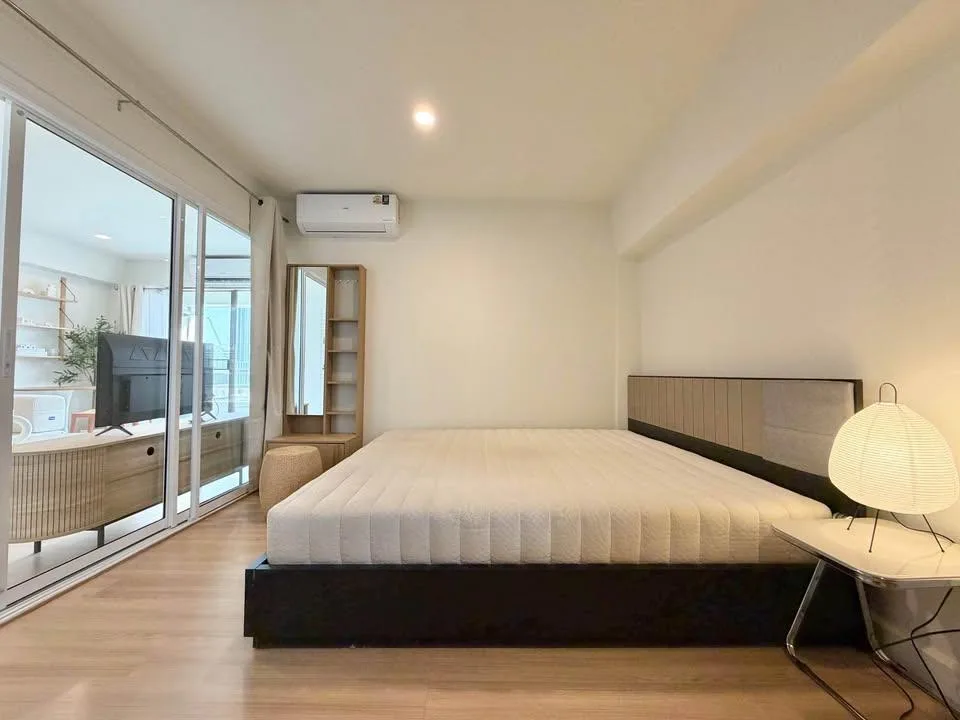 Thonglor Tower — photo 8
