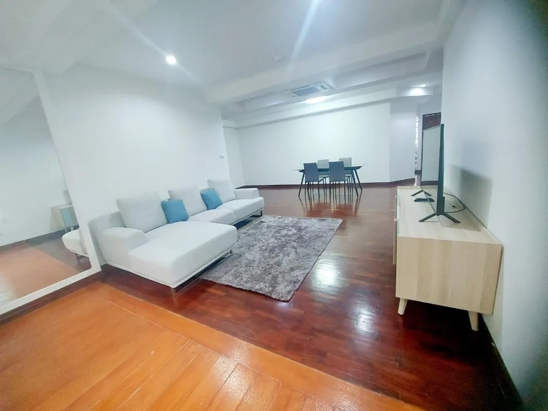 P.r. Home 2 Thonglor Soi 8 — photo 6