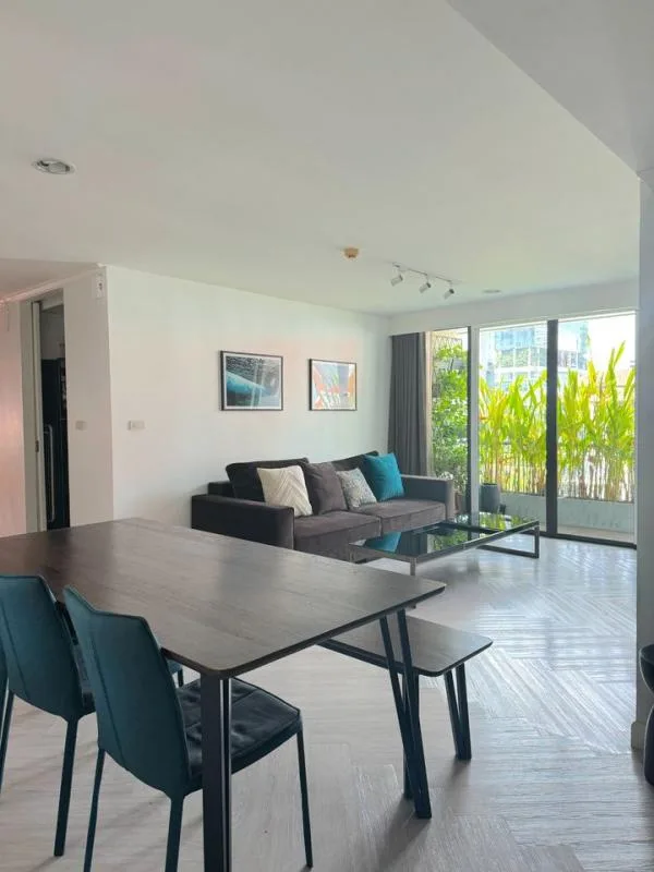 Pearl Residences Sukhumvit 24 — photo 1