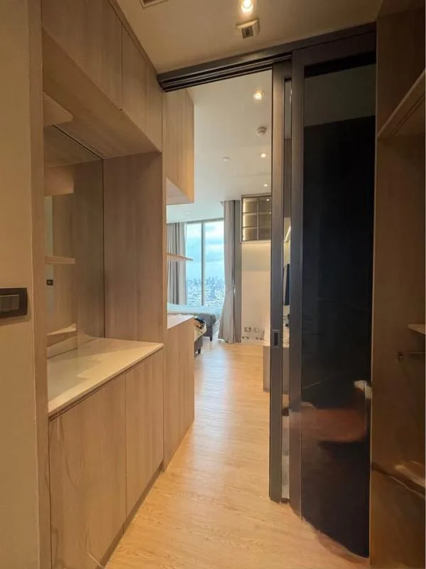 Magnolias Waterfront Residences — photo 8