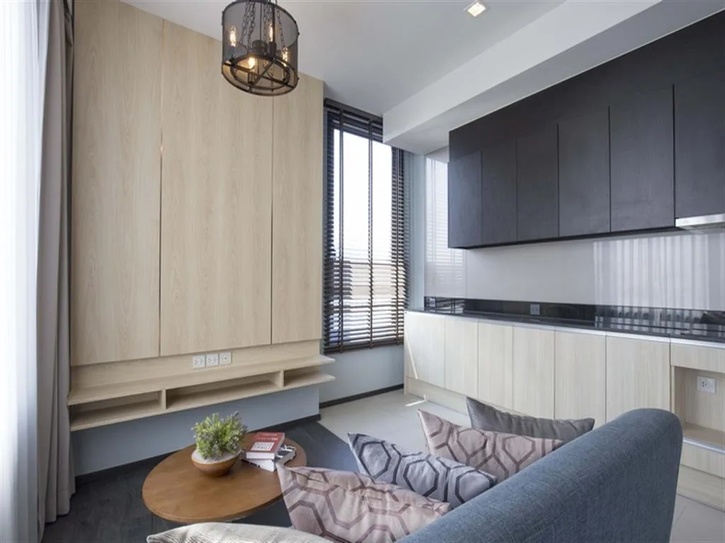 Edge Sukhumvit 23 — photo 3