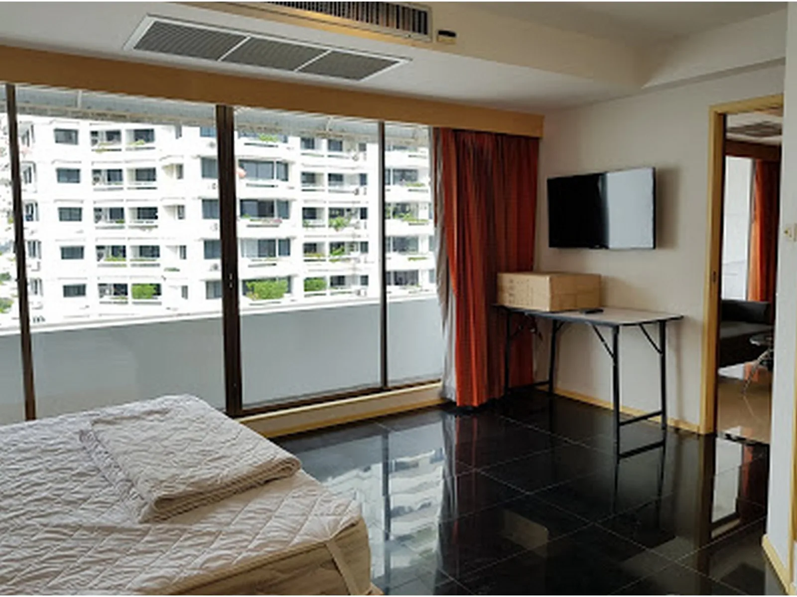 Diamond Tower — photo 9