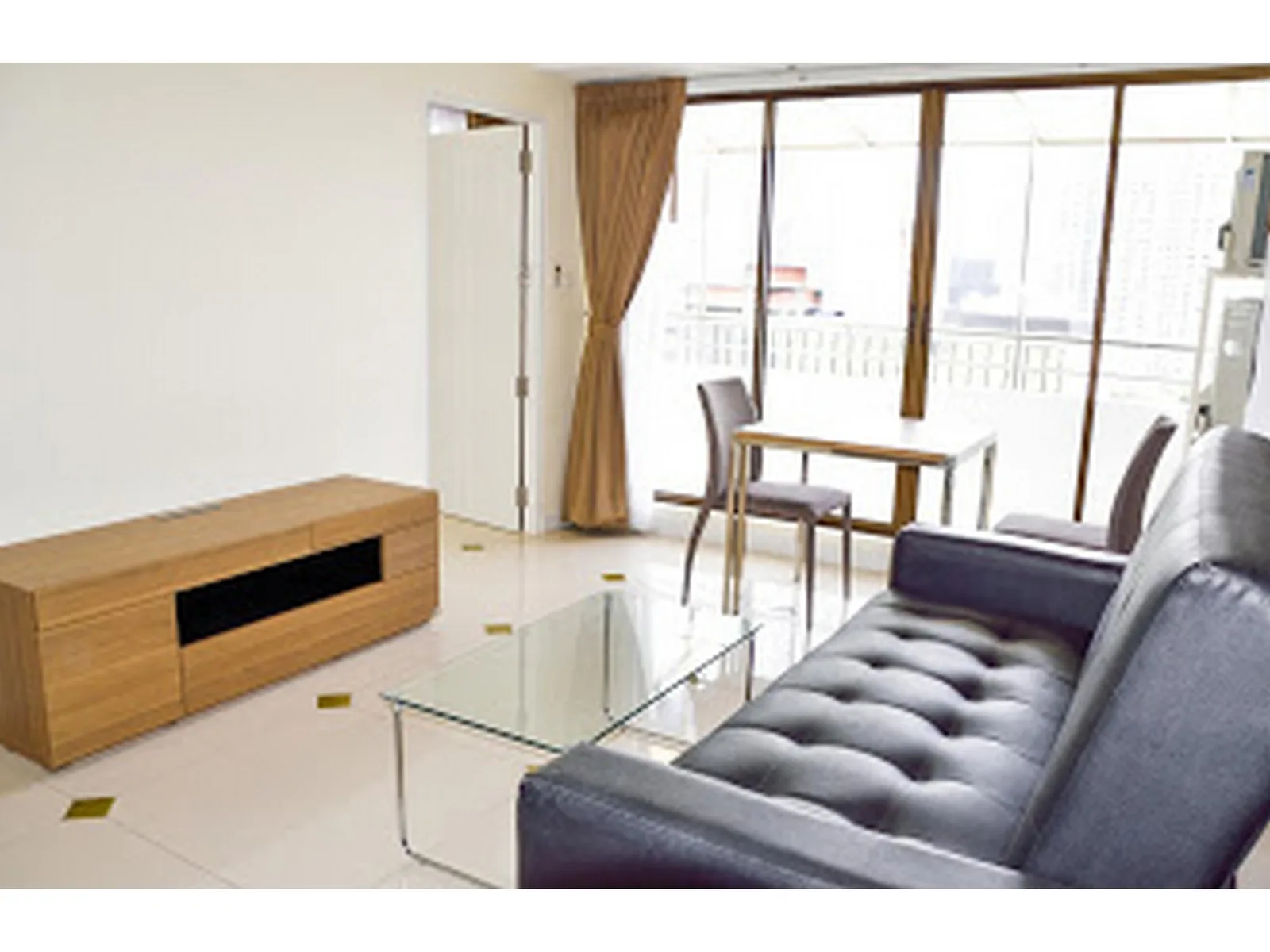 Diamond Tower — photo 12