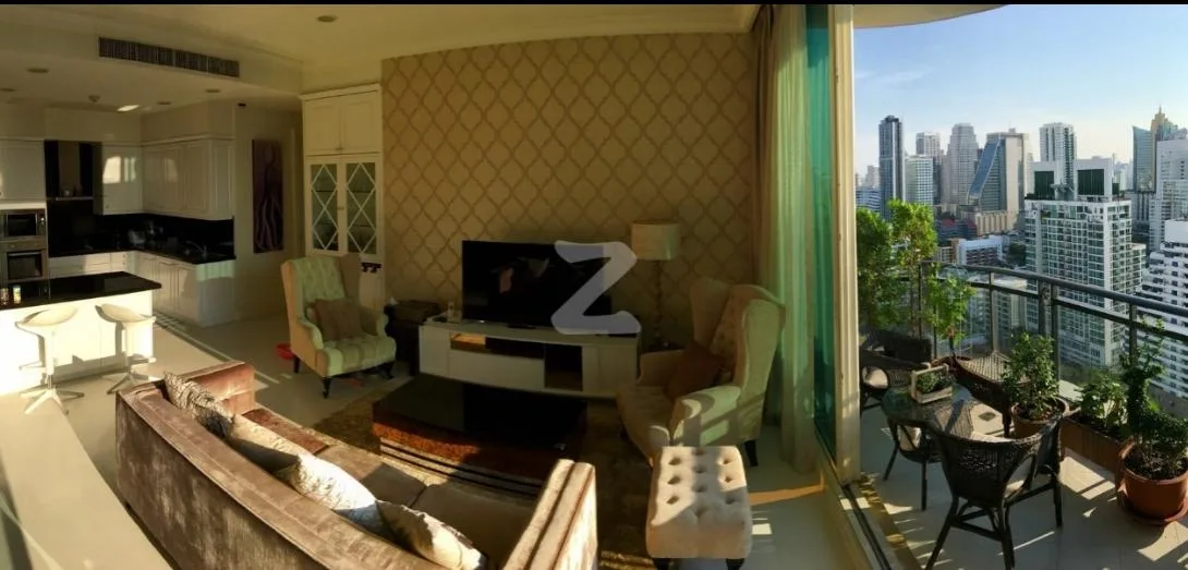 Royce Private Residences — photo 3