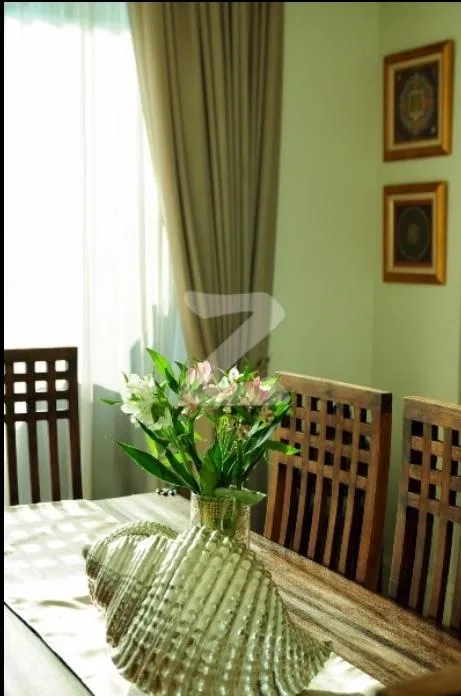 Royce Private Residences — photo 5