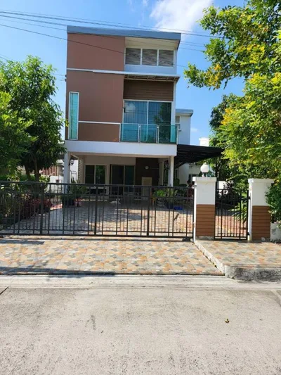 Home Place The Park Wongwan – Rama 9