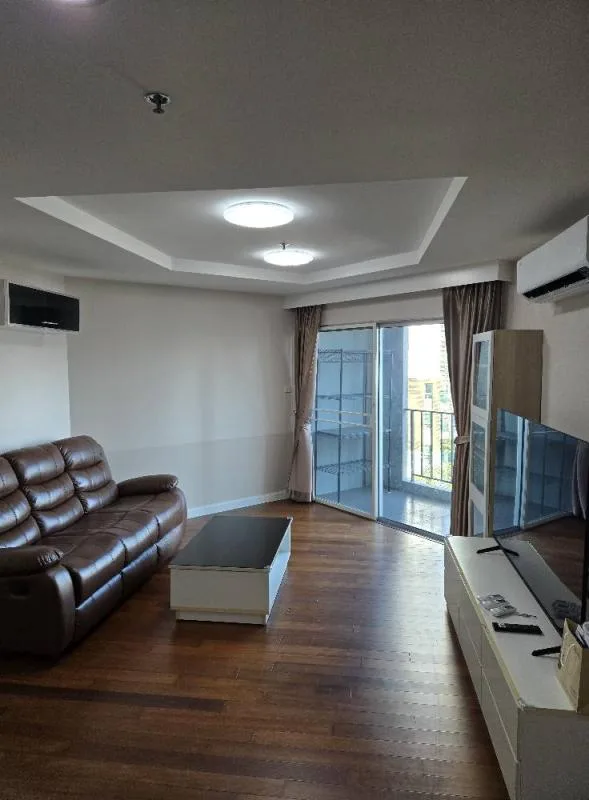 Belle Grand Rama 9 — photo 2