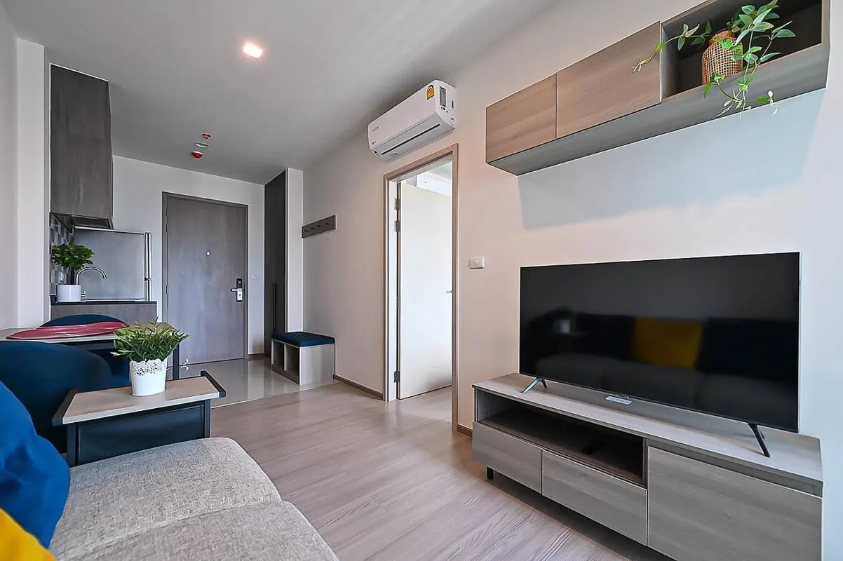 The Base Phetchaburi-thonglor — photo 3