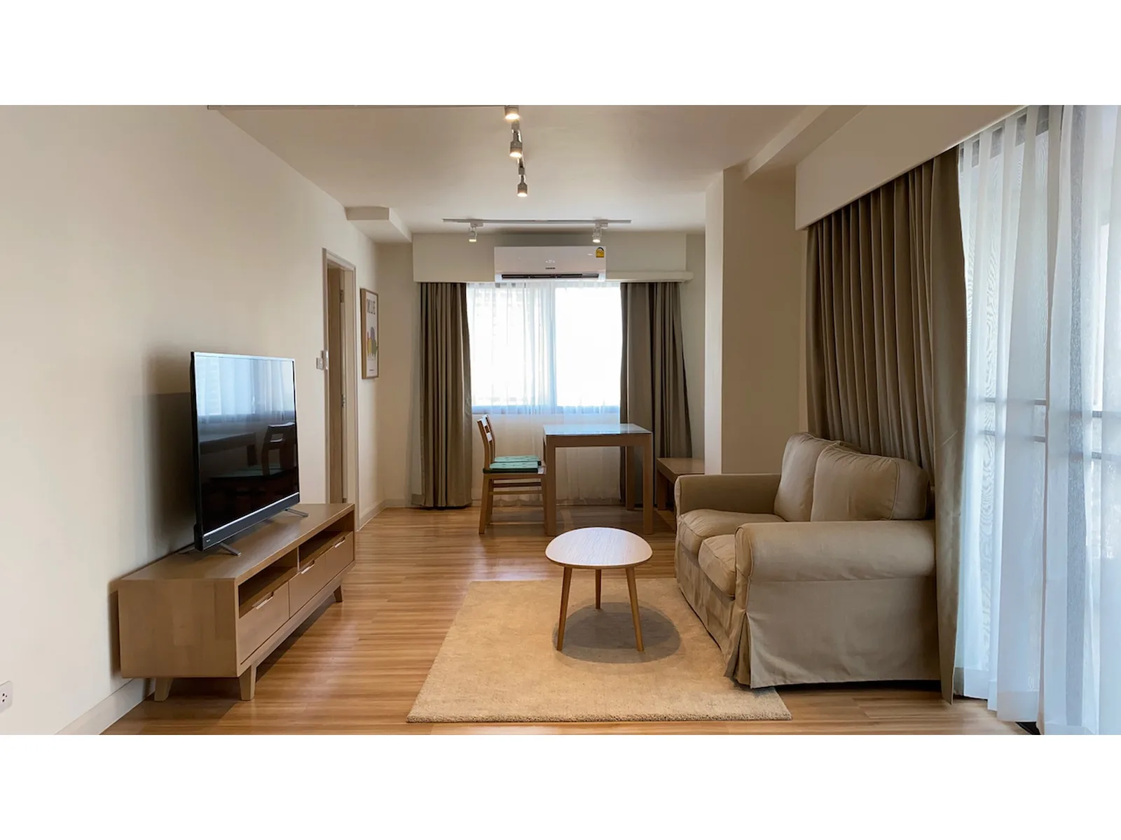 38 Mansion — photo 3