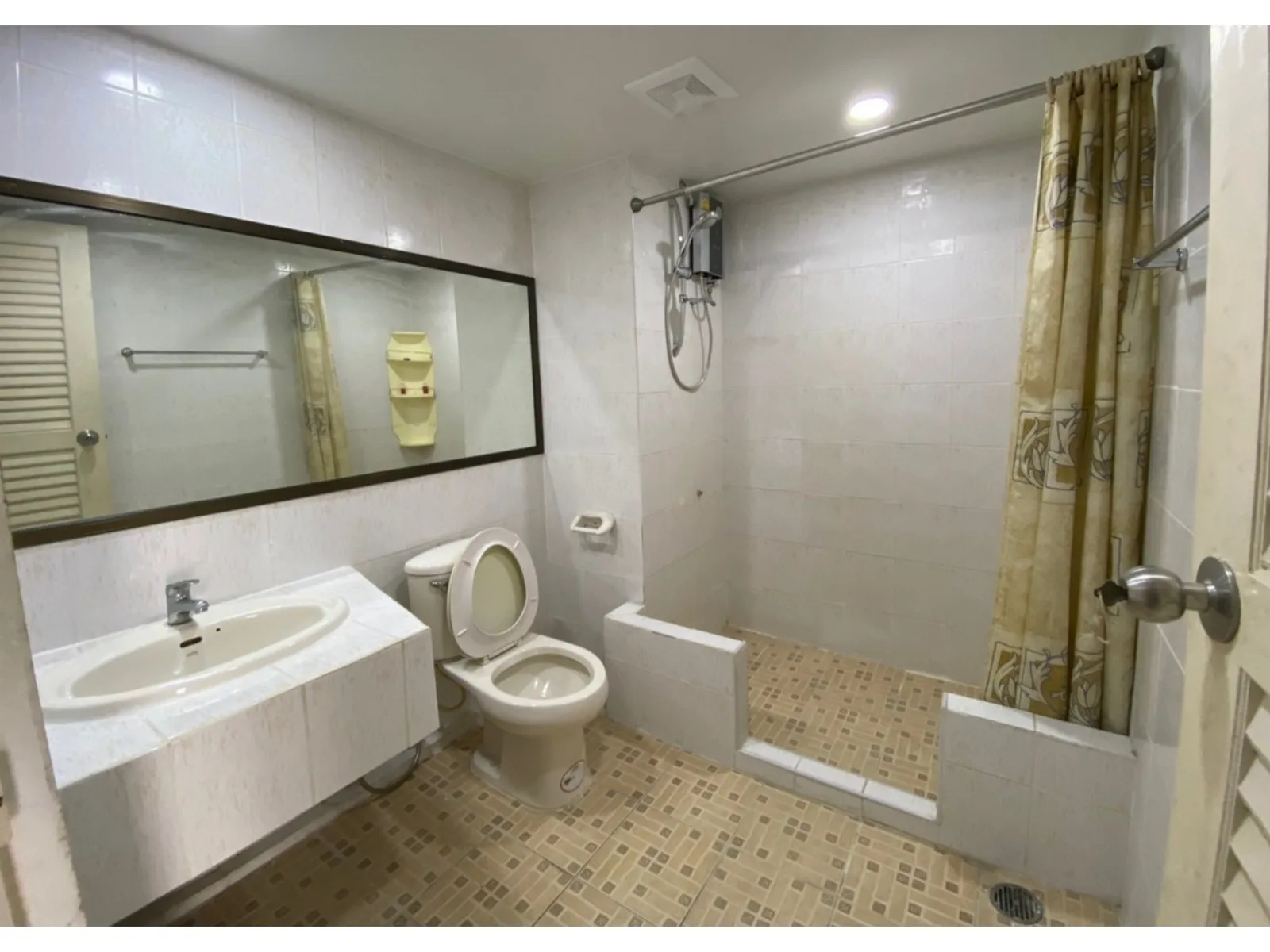 38 Mansion — photo 7