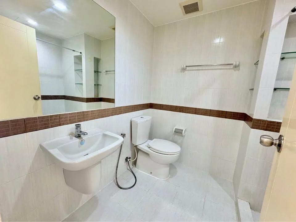 Casa Condo Asoke-dindaeng — photo 8