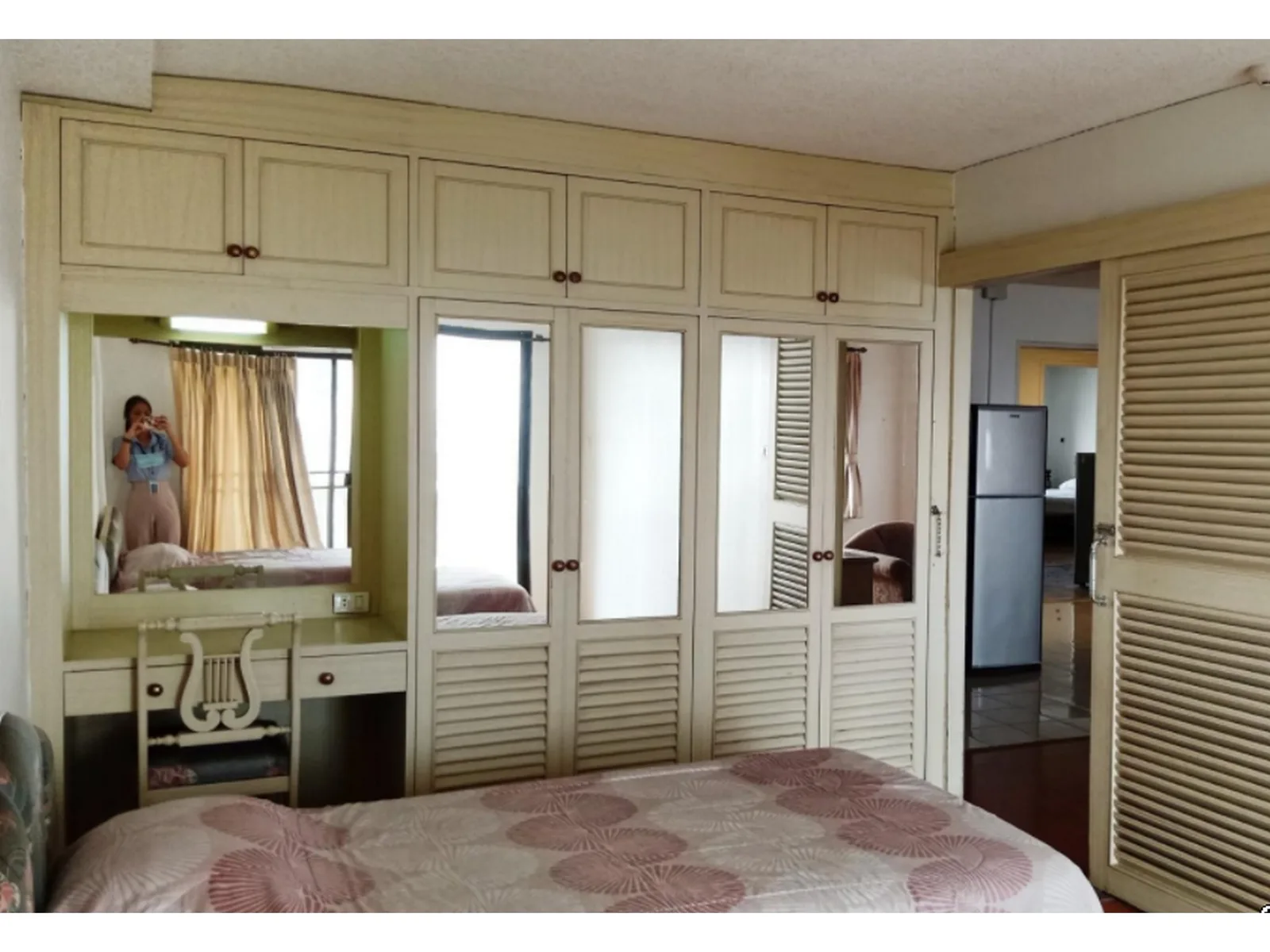 38 Mansion — photo 3