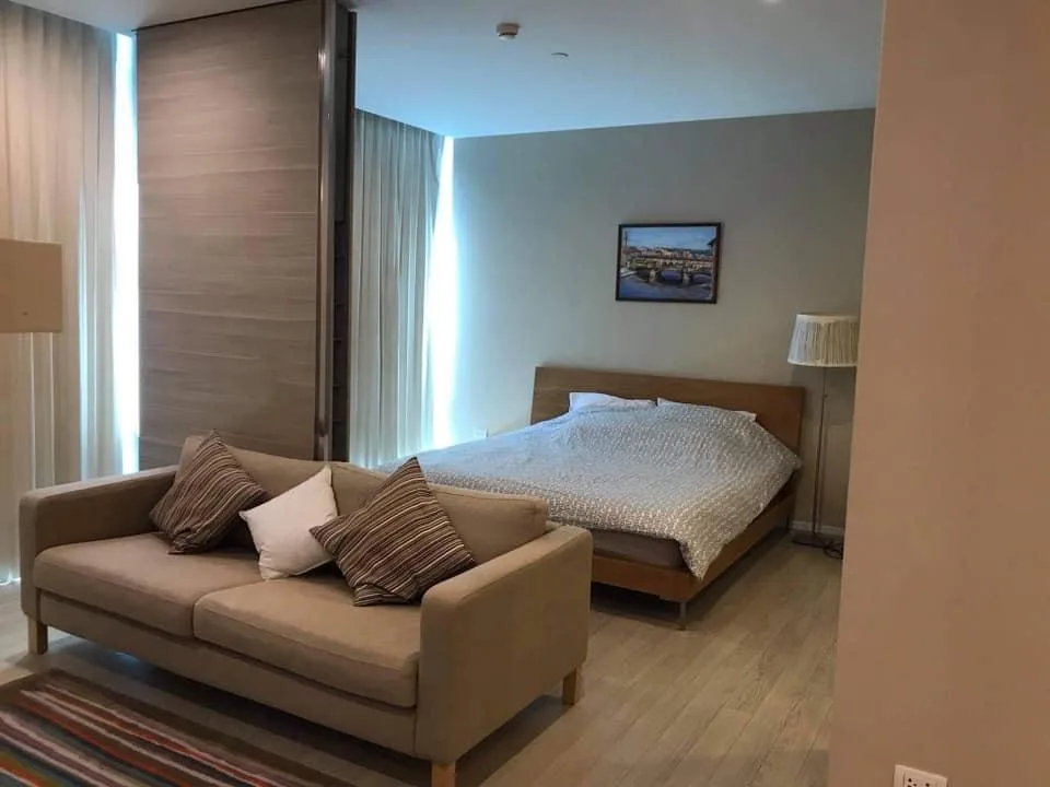 The Room Sukhumvit 21 — photo 2