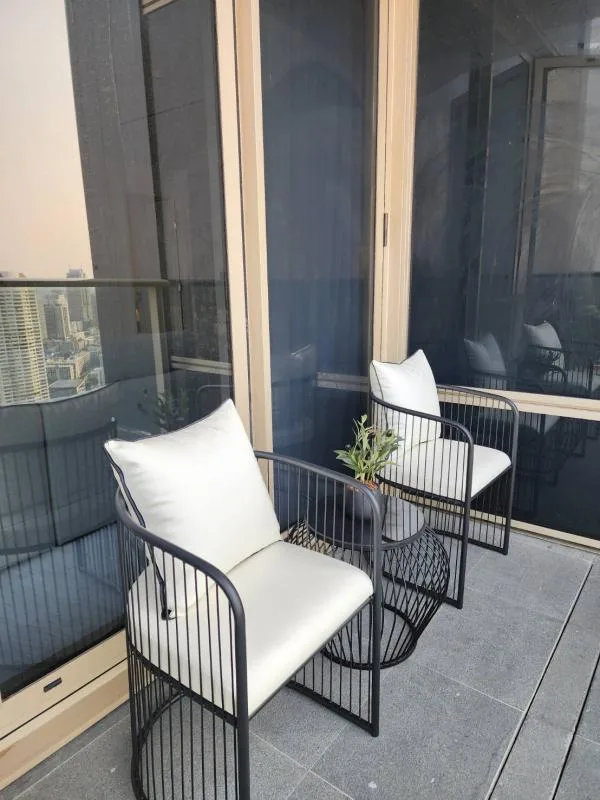 Four Seasons Private Residences — photo 11