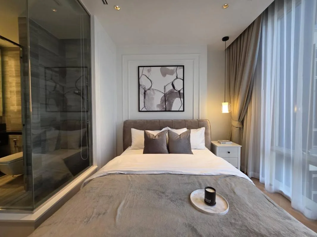 Four Seasons Private Residences — photo 19
