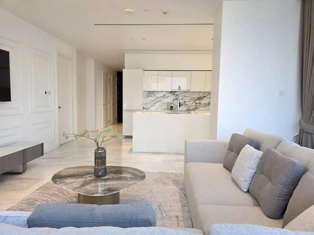Four Seasons Private Residences — photo 6