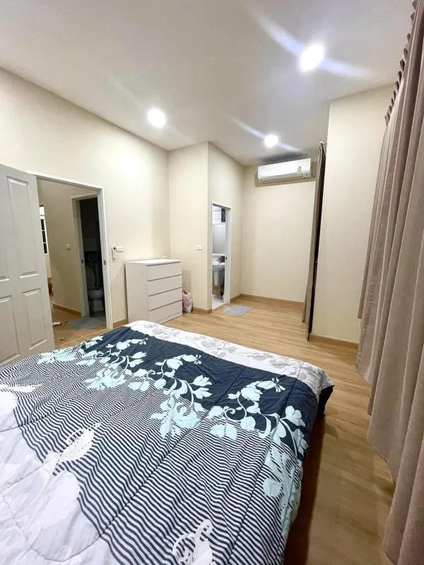 Golden Neo Sukhumvit Lasalle — photo 4