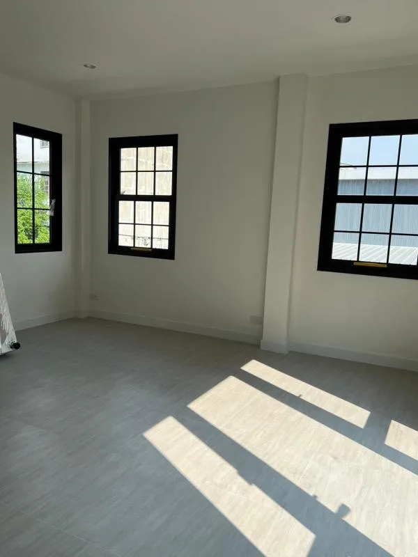 Single House Lasalle 30 — photo 2