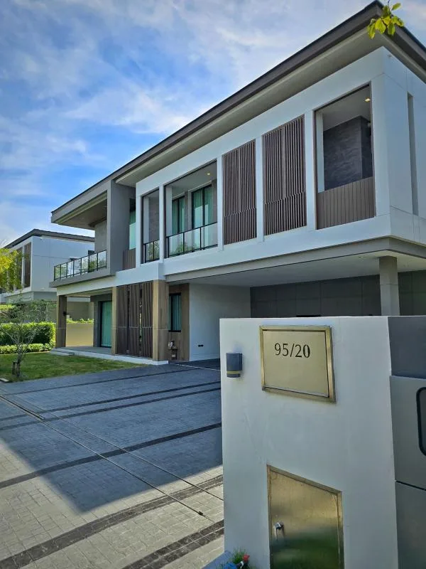 Grand Bangkok Boulevard Bangna-onnut — photo 12