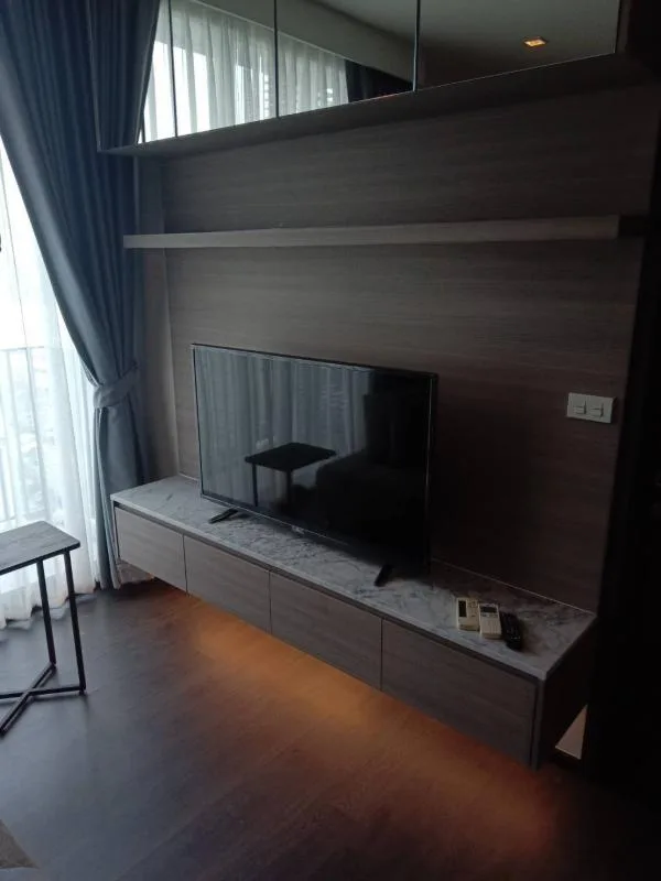 Edge Sukhumvit 23 — photo 6