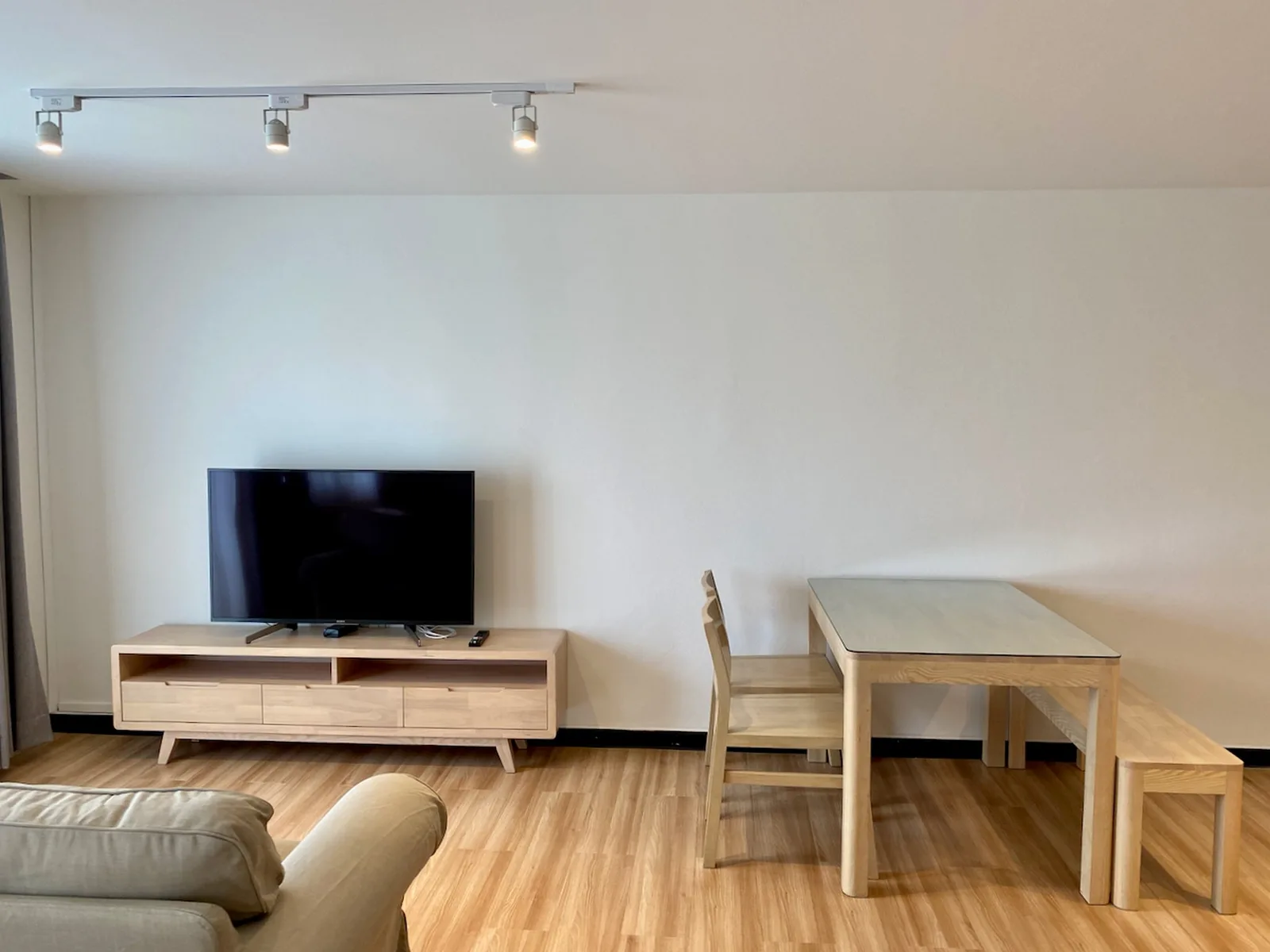 38 Mansion — photo 4