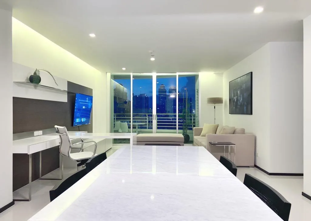 Sathorn Heritage — photo 2