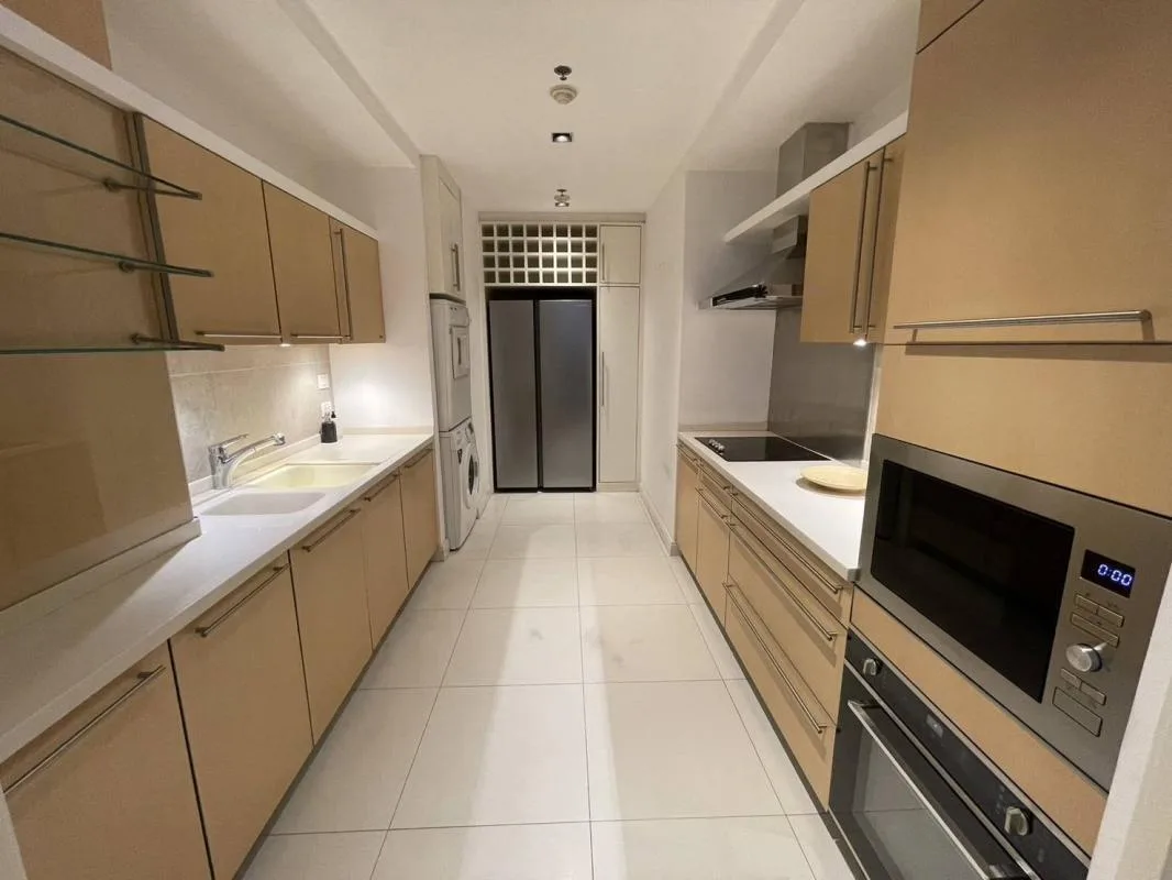 Athenee Residence — photo 4