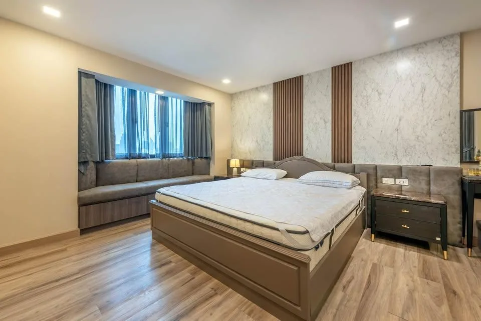 Omni Tower Sukhumvit Nana — photo 9