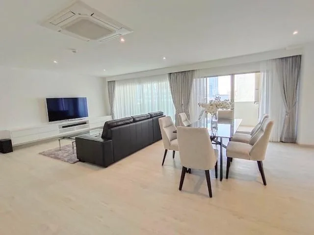 Silom Condominium — photo 3