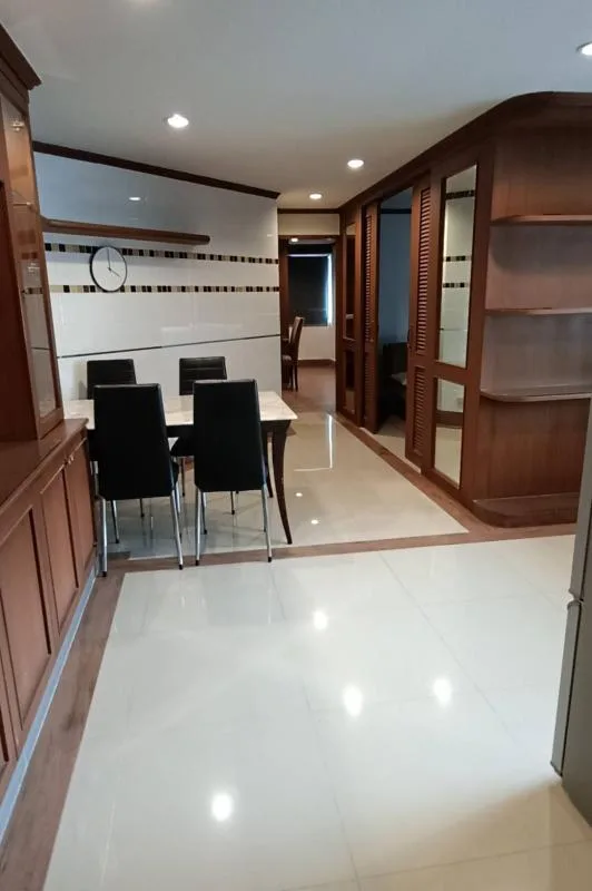 Beverly Tower Condo — photo 2