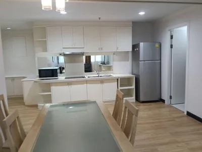 Baan Suanpetch