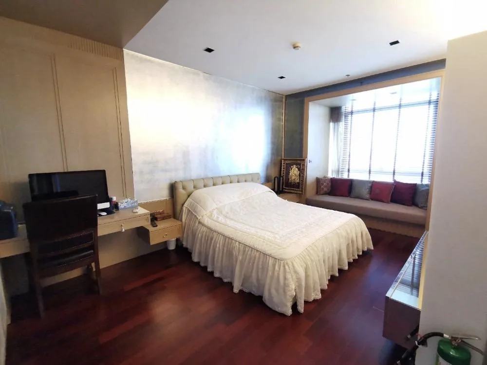 Athenee Residence — photo 4