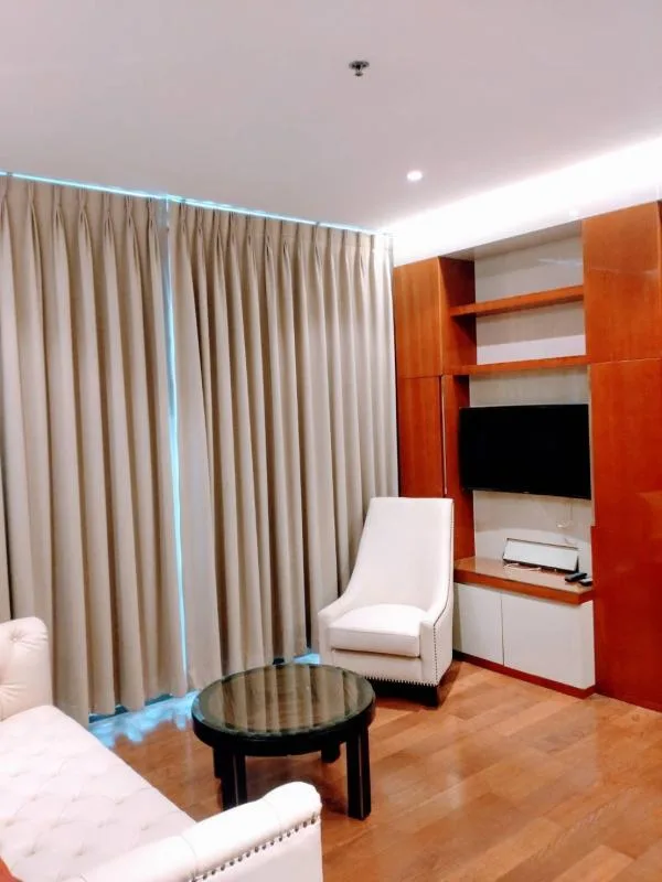 The Address Sukhumvit 28 — photo 2