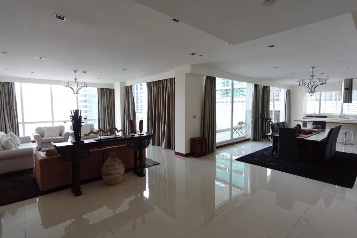 Le Raffine Jambunuda Sukhumvit 31 — photo 3
