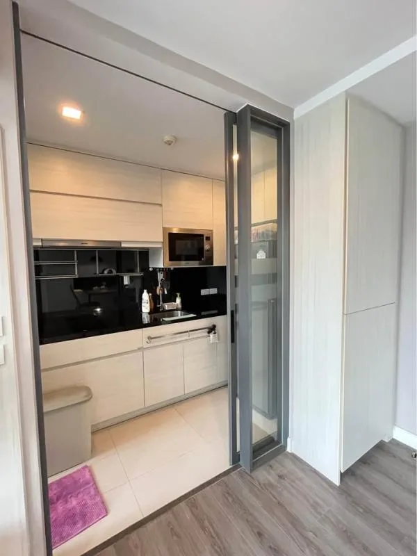 The Room Sukhumvit 40 — photo 8