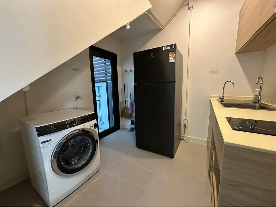 Baan Klang Muang Classe Ekkamai-ramintra — photo 12