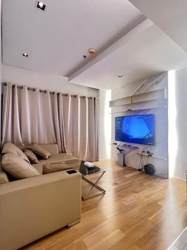 Circle Living Prototype — photo 3