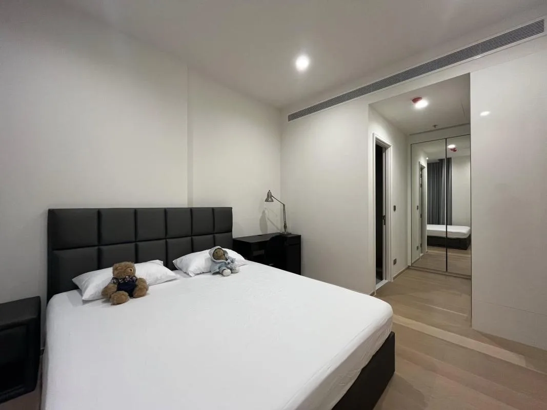 Anil Sathorn 12 — photo 5
